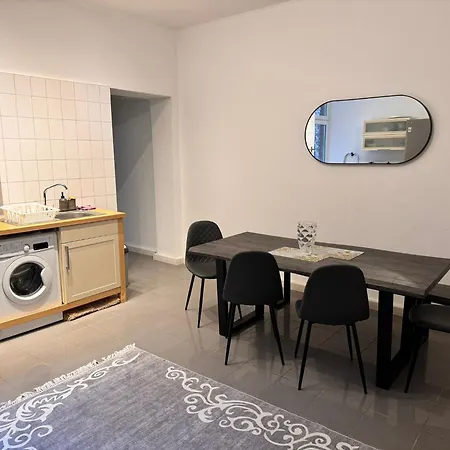 Apartment 3-room In Centre Köln